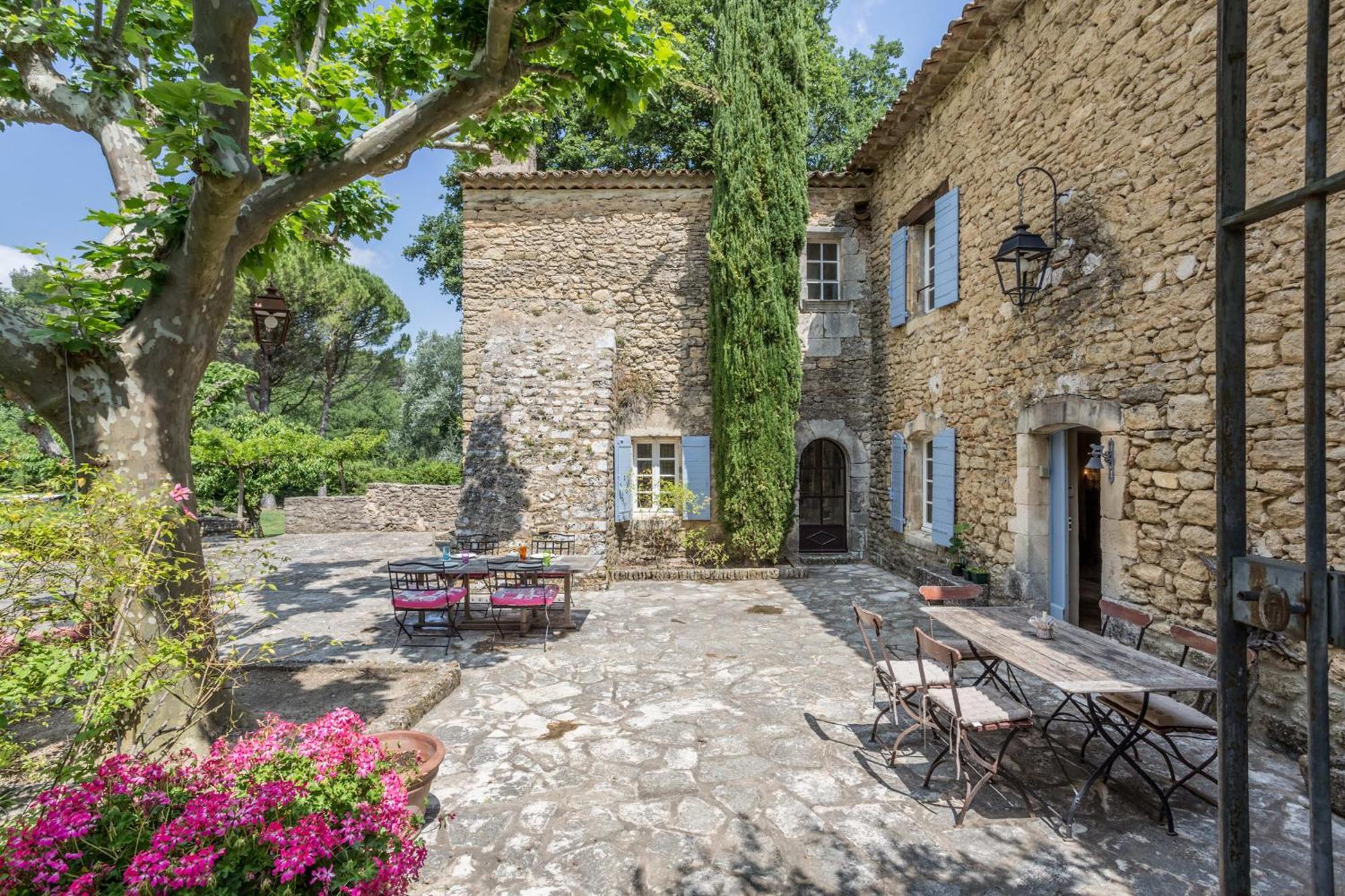 La Maison Des Artistes 梅纳 外观 照片